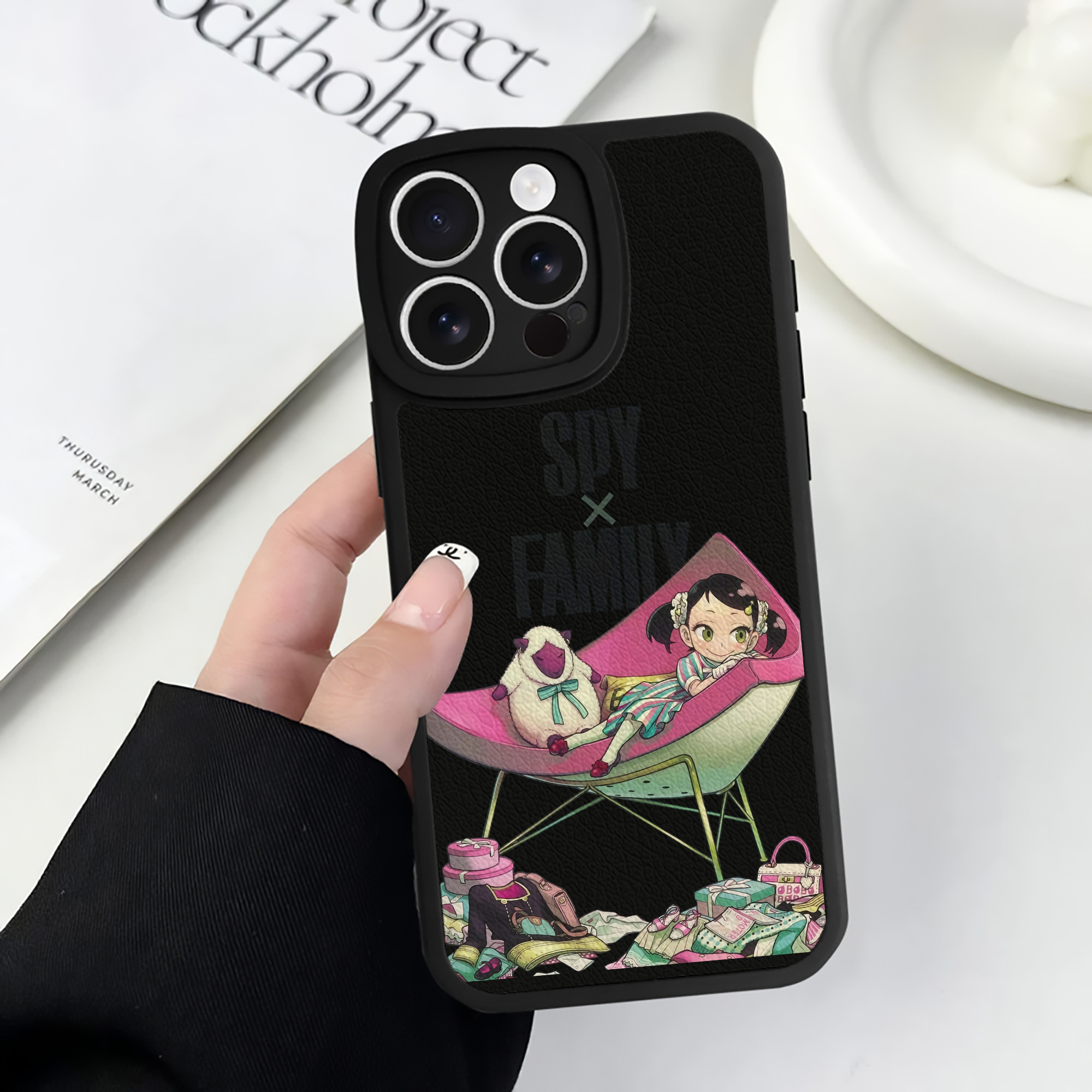 （画像用） SPY×FAMILY间谍家家酒 【iPhone 16シリーズ対応】シリコンスマホケース（レザー調） 材質：シリコン